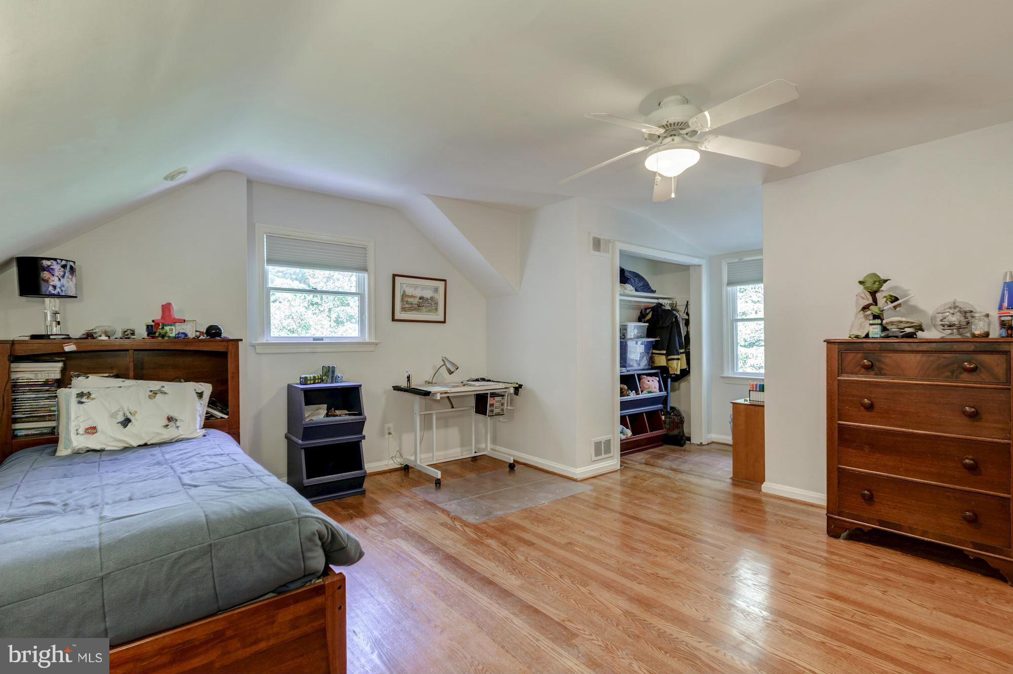 8807 Walnut Hill Road Chevy Chase, MD 20815 - Photo 12 of 21 Huge with alcove