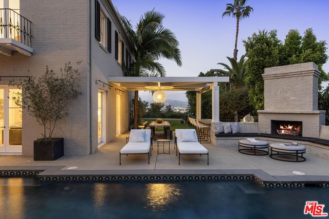 $5,995,000 | 3659 Shannon Road, Los Angeles, CA 90027