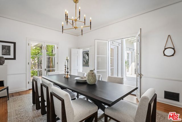 $5,995,000 | 3659 Shannon Road, Los Angeles, CA 90027
