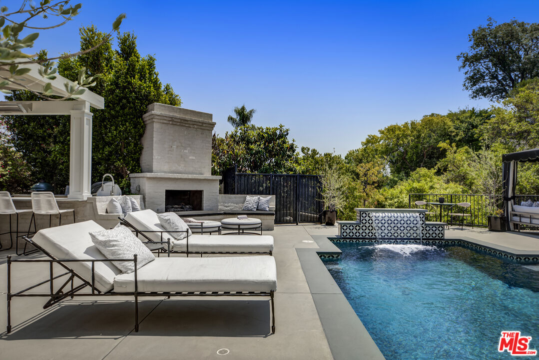 3659 Shannon Road Los Angeles, CA 90027 - Photo 42 of 48