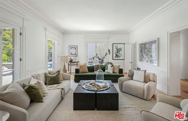 $5,995,000 | 3659 Shannon Road, Los Angeles, CA 90027