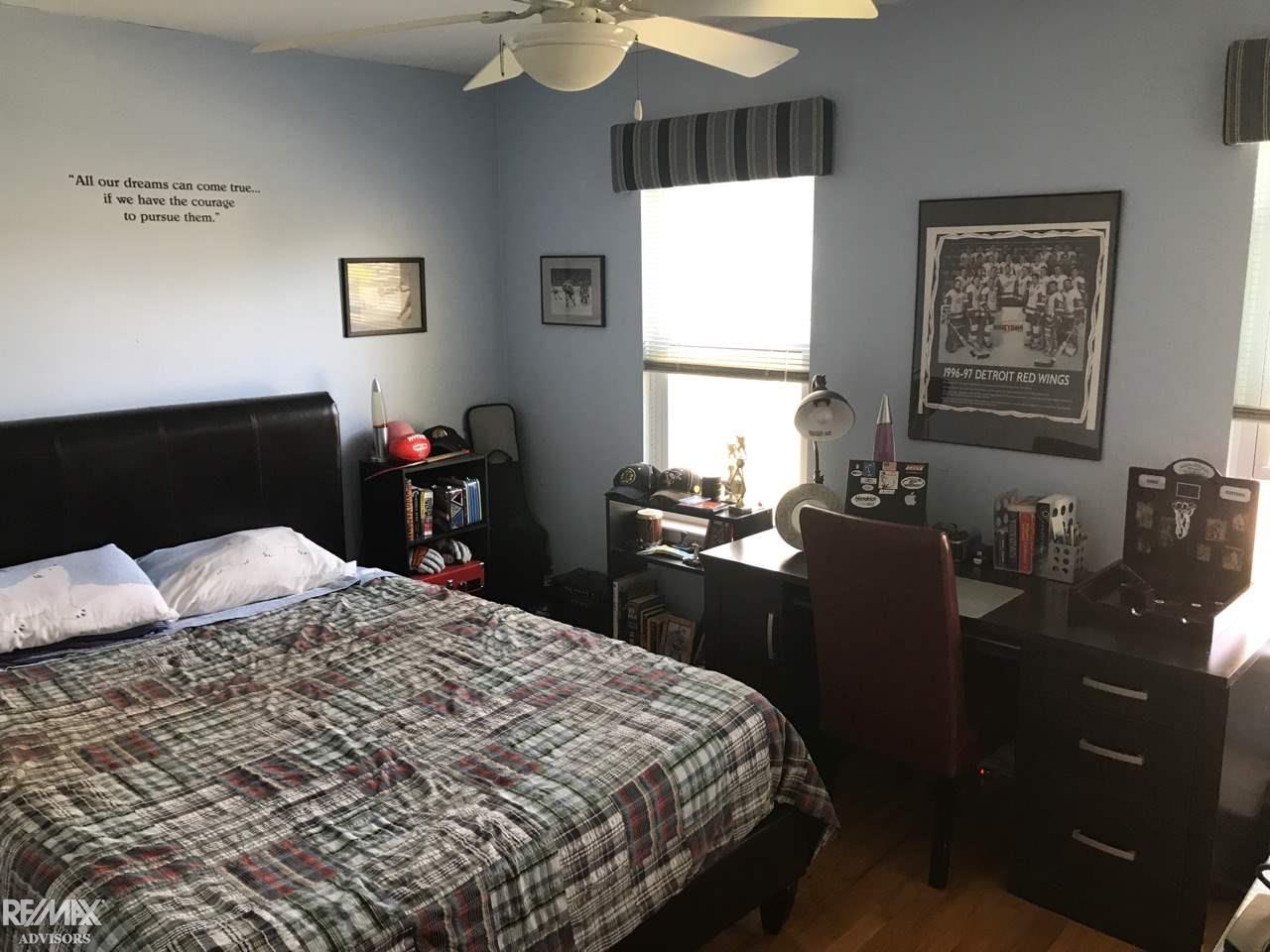 935 Hadley Road Rochester, MI 48307 - Photo 11 of 17 31333779-10.JPG