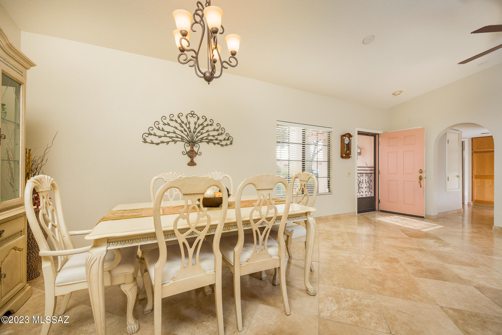 1329 East Crown Ridge Drive Tucson, AZ 85755 - Photo 6 of 38