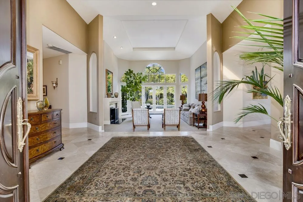 7745 St Andrews Road Rancho Santa Fe, CA 92067 - Photo 5 of 29 a living room with furniture