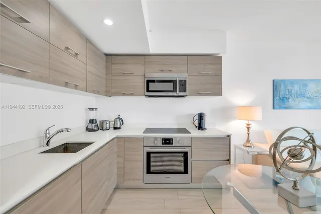 $3,900 | 1300 South Miami Avenue, Unit 1208, Miami, FL 33130