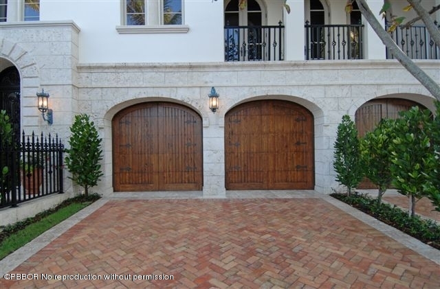 102 Gulfstream Road, Unit 102 Palm Beach, FL 33480 - Photo 6 of 11 2-car garage