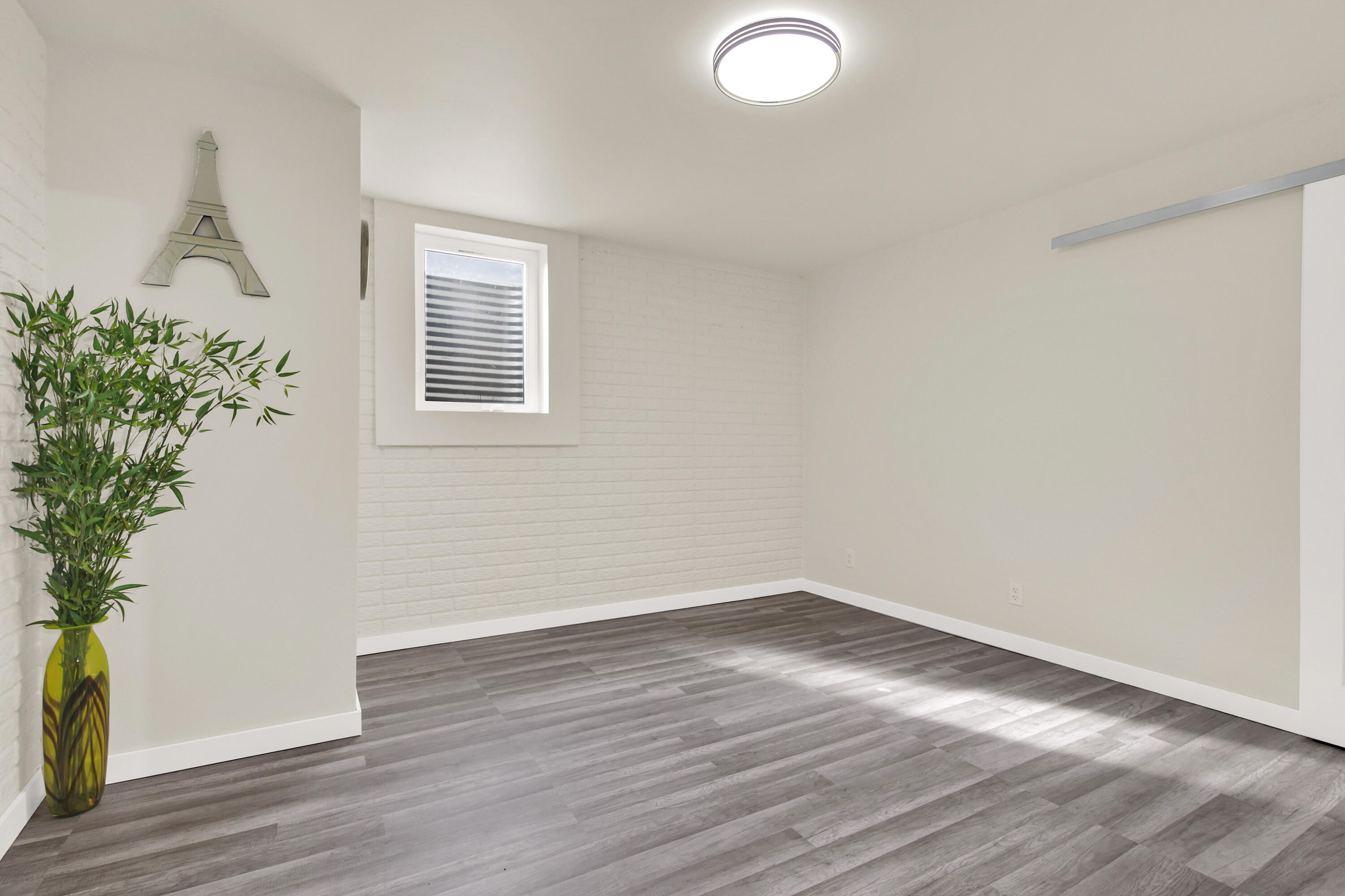 2350 East Sandy Acre Road West Bend, WI 53090 - Photo 8 of 29 2350 E Sandy Acre Rd-25