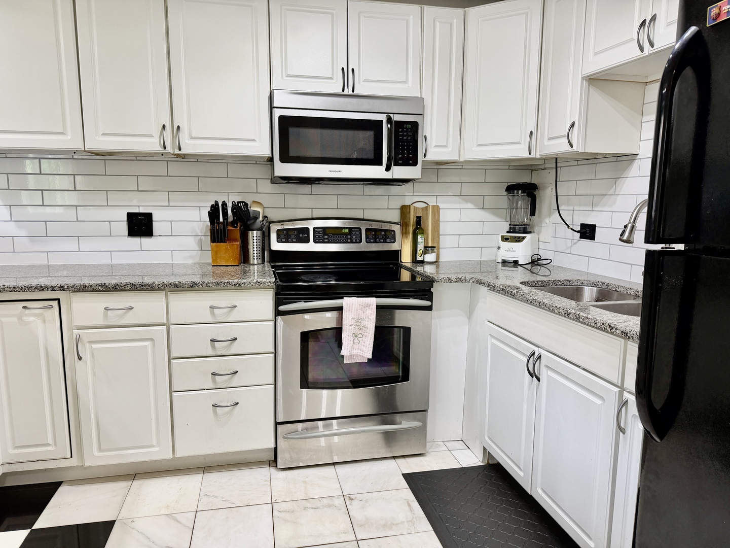 2302 West Algonquin Road, Unit 9 Rolling Meadows, IL 60008 - Photo 6 of 9