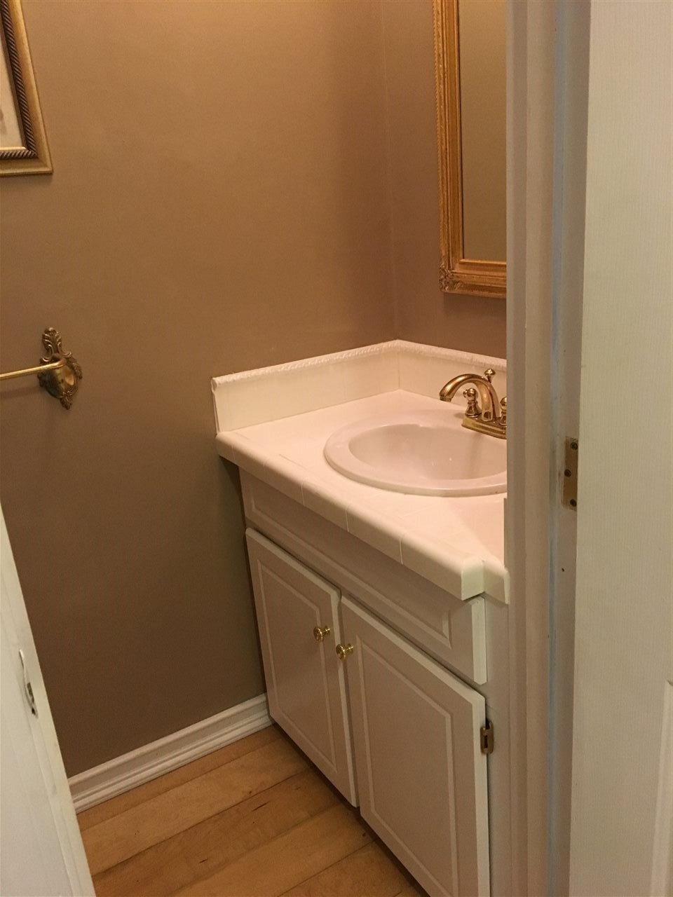 274 Birch Road Shelburne, VT 05482 - Photo 10 of 19 Gallery Image 10