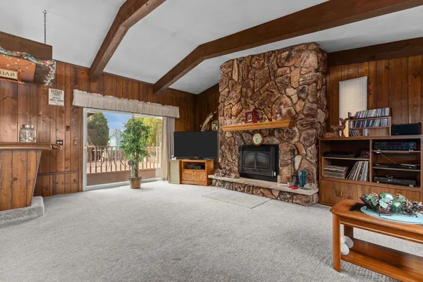 $359,900 | N461 Mayflower Road, Appleton, WI 54914