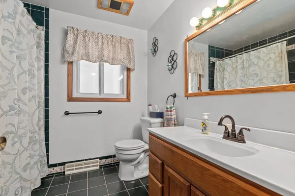 $359,900 | N461 Mayflower Road, Appleton, WI 54914