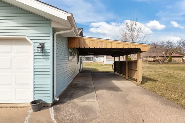 $359,900 | N461 Mayflower Road, Appleton, WI 54914