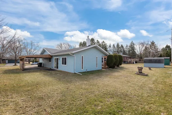 $359,900 | N461 Mayflower Road, Appleton, WI 54914