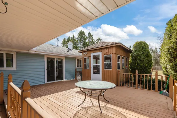 $359,900 | N461 Mayflower Road, Appleton, WI 54914