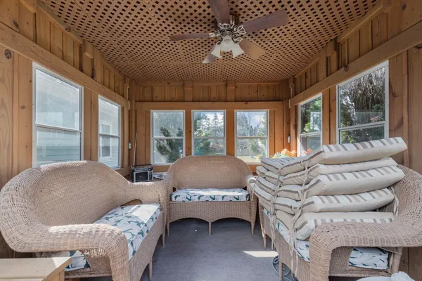 $359,900 | N461 Mayflower Road, Appleton, WI 54914