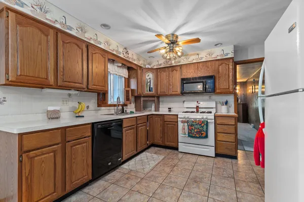 $359,900 | N461 Mayflower Road, Appleton, WI 54914