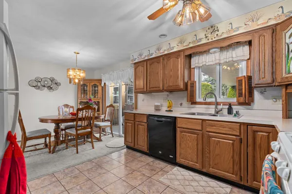 $359,900 | N461 Mayflower Road, Appleton, WI 54914