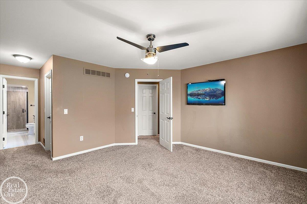49572 Compass Point Drive New Baltimore, MI 48047 - Photo 49 of 76