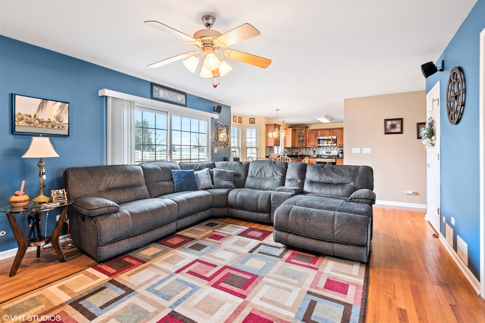 8734 West Offner Road Monee, IL 60449 - Photo 8 of 33 a living room with furniture and a window