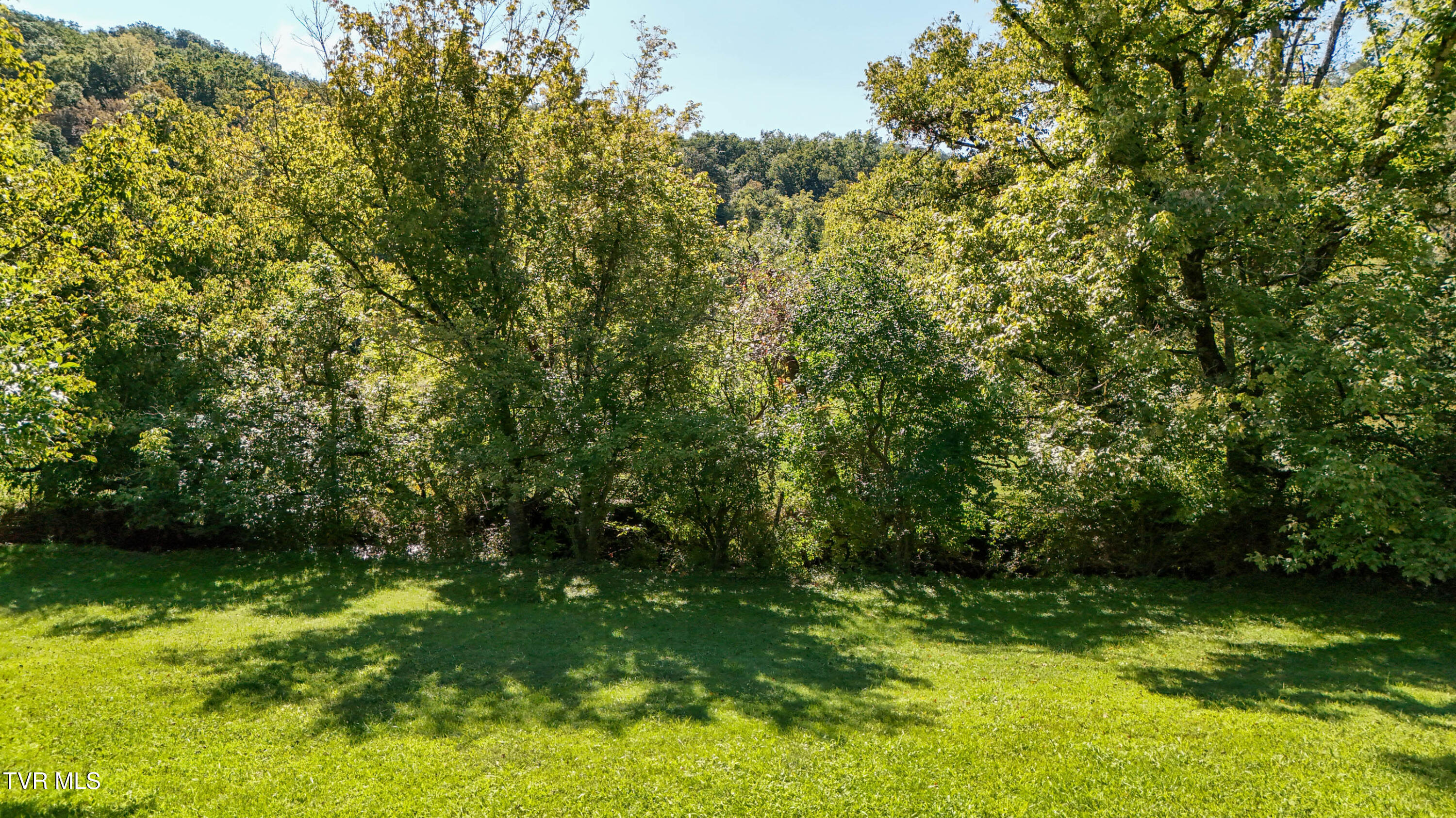 1026 Deer Harbour Road, Unit 18 Bristol, TN 37620 - Photo 13 of 28 1026 Deer Harbour Rd Drone WEST-21