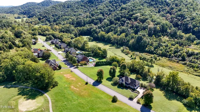 $105,000 | 1026 Deer Harbour Road, Unit 18, Bristol, TN 37620