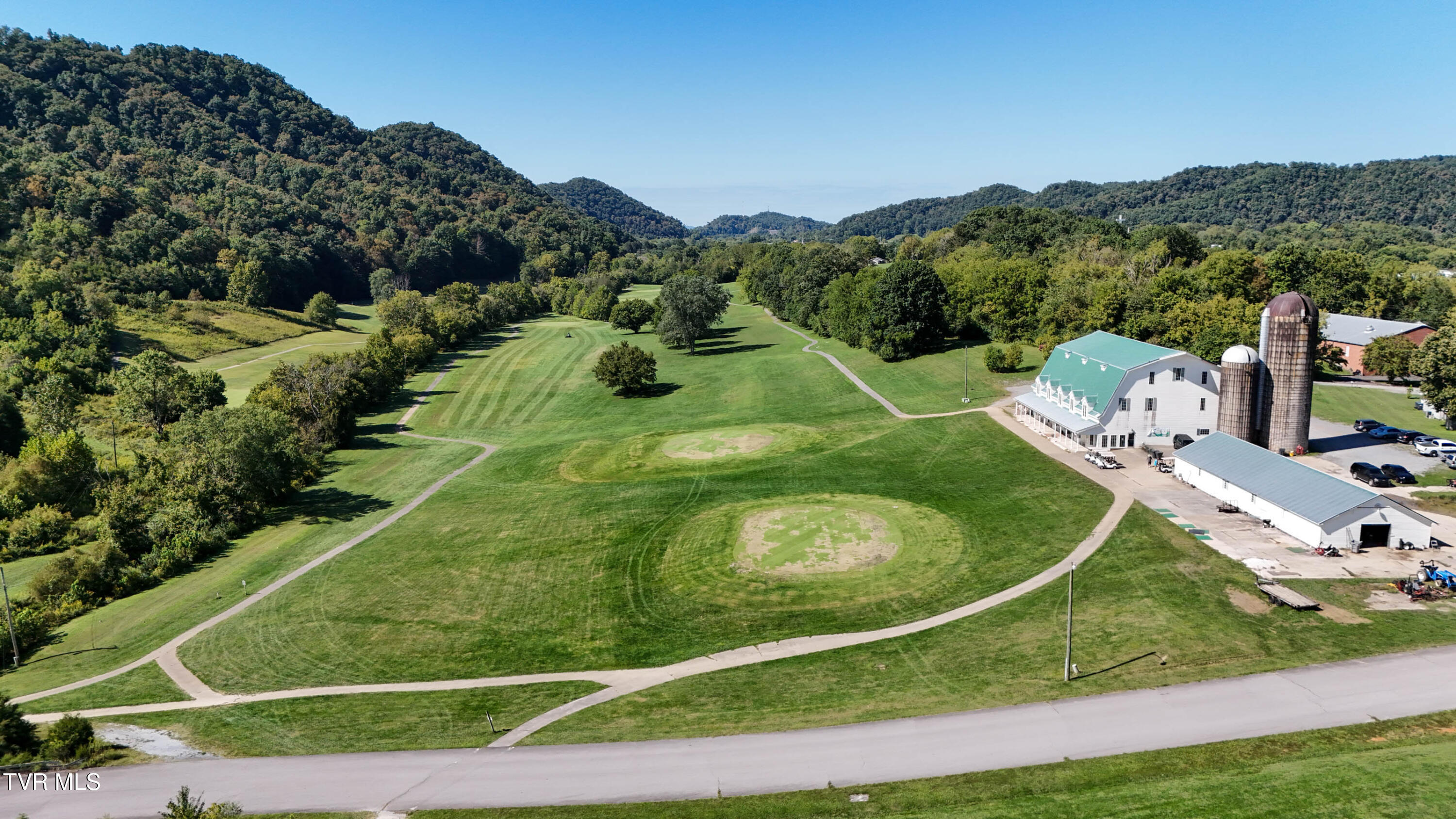 1026 Deer Harbour Road, Unit 18 Bristol, TN 37620 - Photo 18 of 28 1026 Deer Harbour Rd Drone WEST-26