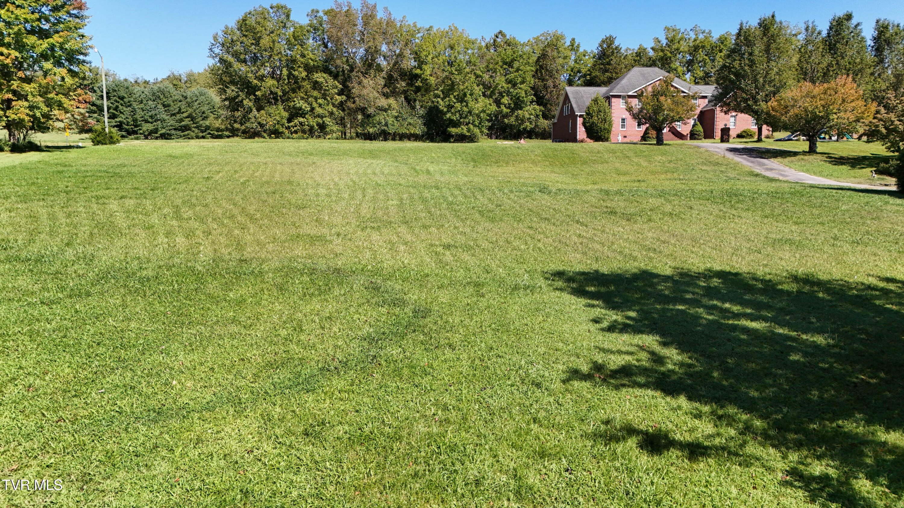 1026 Deer Harbour Road, Unit 18 Bristol, TN 37620 - Photo 7 of 28 1026 Deer Harbour Rd Drone WEST-25