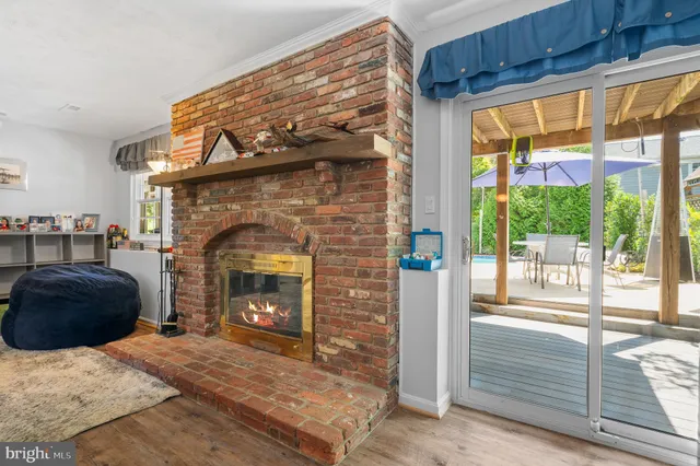 $4,000 | 1615 Spottsworth Way, Silver Spring, MD 20905