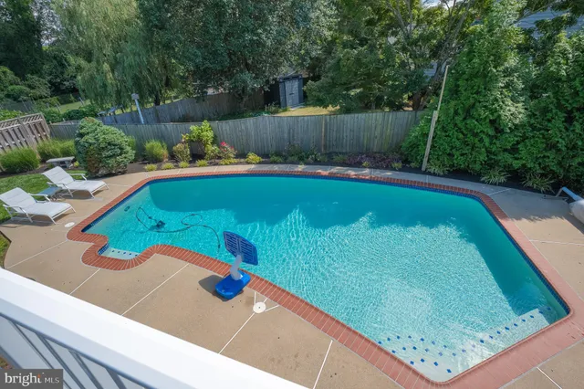 $4,000 | 1615 Spottsworth Way, Silver Spring, MD 20905