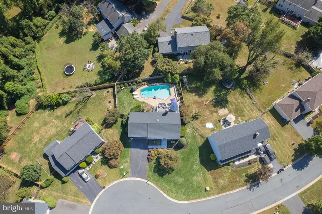 $4,000 | 1615 Spottsworth Way, Silver Spring, MD 20905