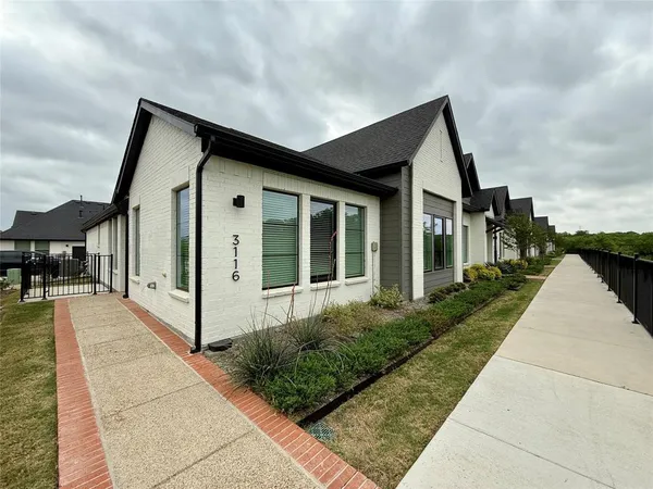 $3,299 | 3116 Winter Rose Way, Unit RR 38, Arlington, TX 76005