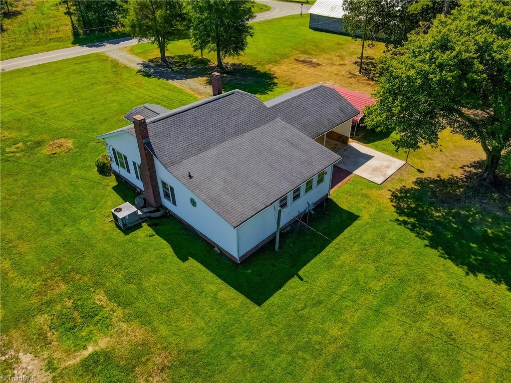 2304 Flint Ridge Road Siler City, NC 27344 - Photo 11 of 50 Gallery Image 11