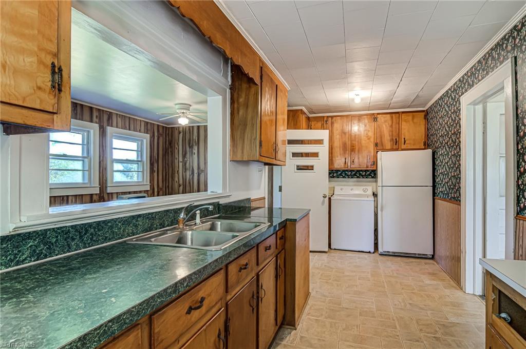 2304 Flint Ridge Road Siler City, NC 27344 - Photo 27 of 50 Gallery Image 27