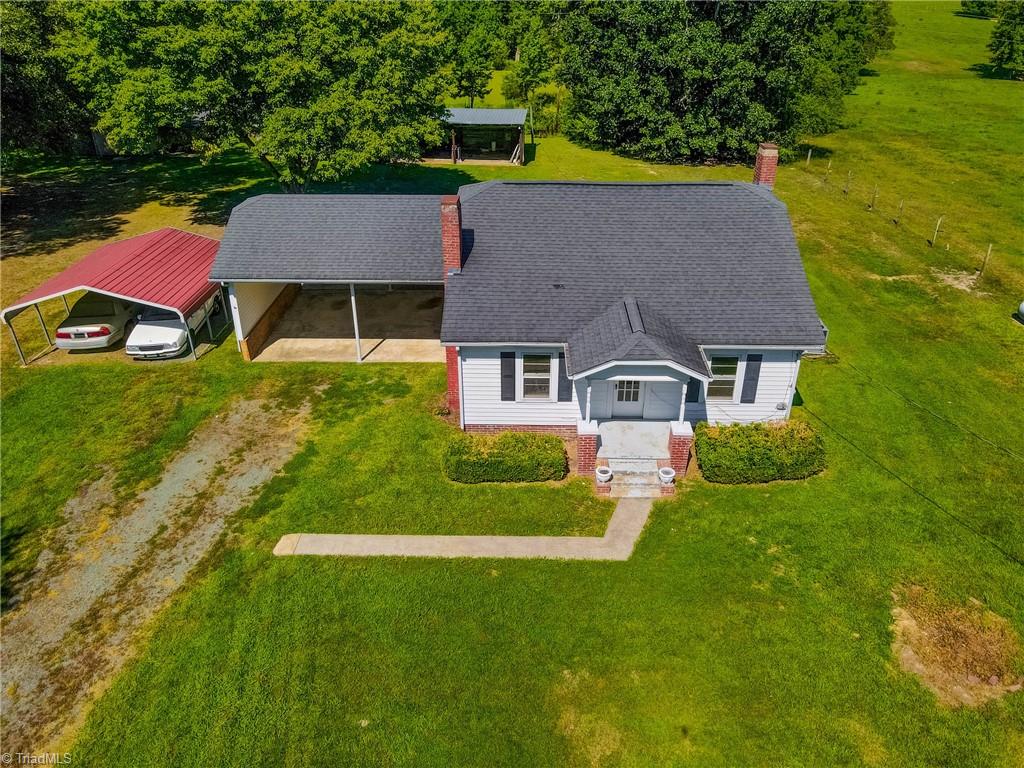 2304 Flint Ridge Road Siler City, NC 27344 - Photo 9 of 50 Gallery Image 9