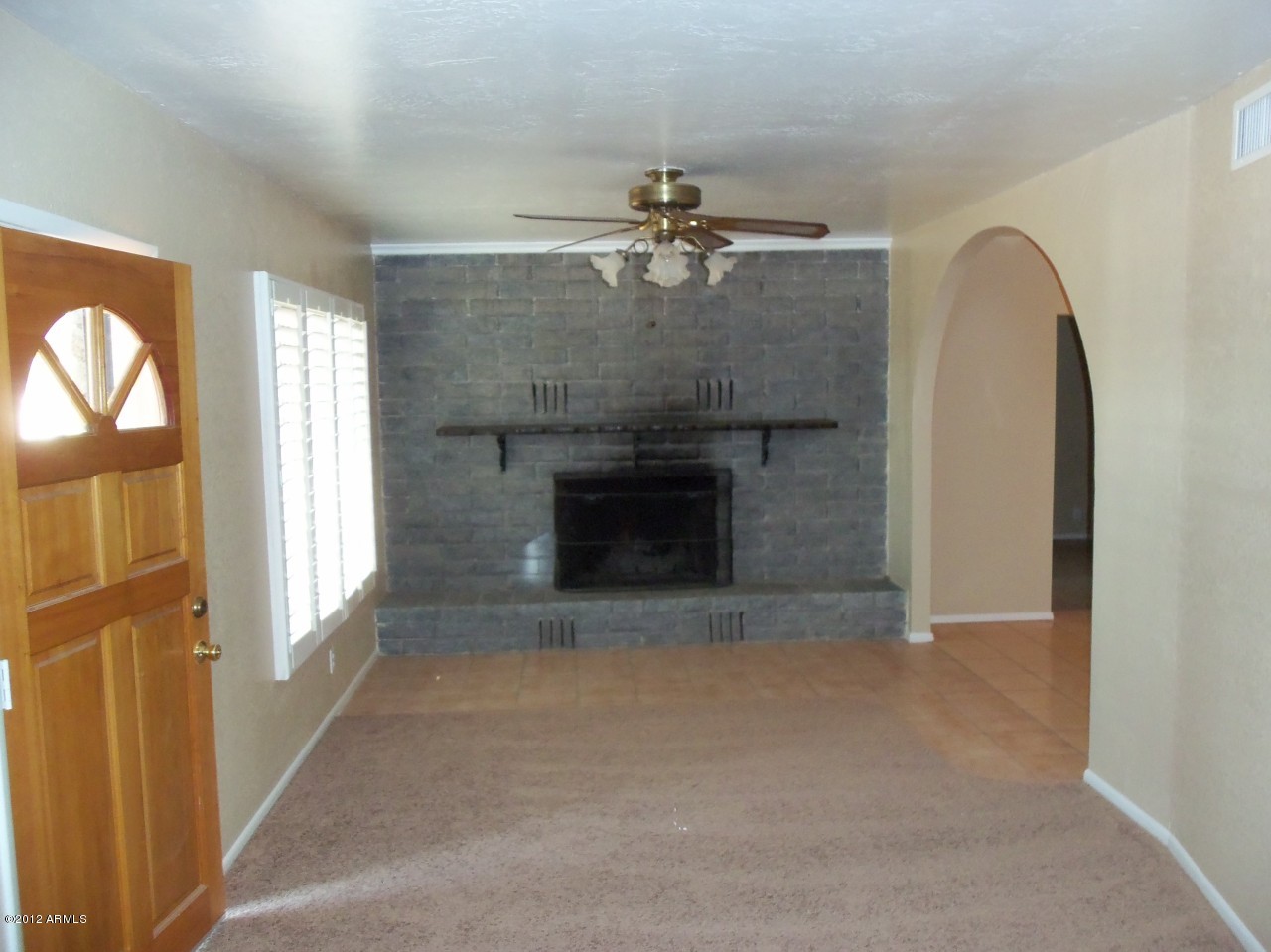 6302 West Baseline Road Laveen, AZ 85339 - Photo 5 of 19 Living Room