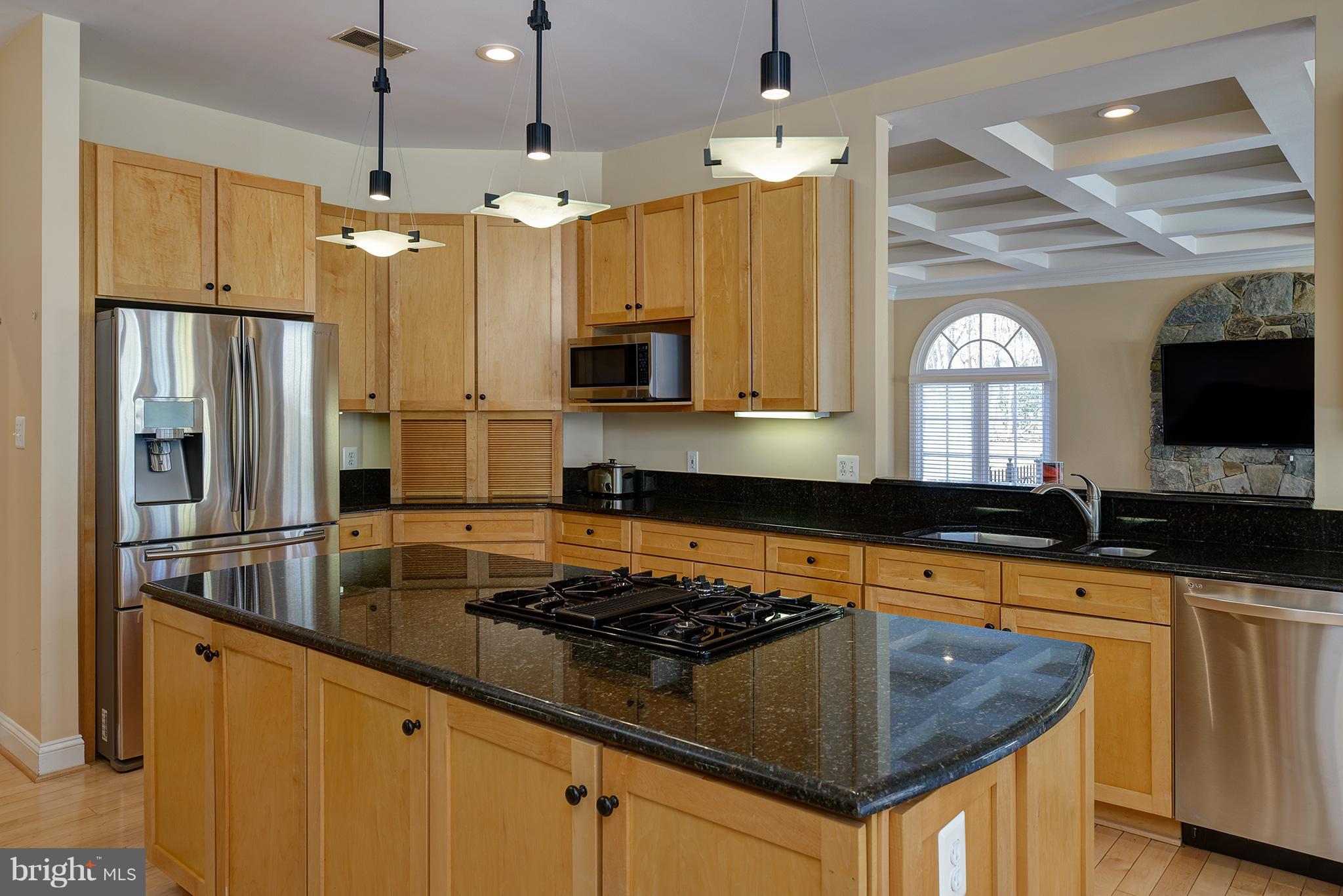 10316 Forest Maple Road Vienna, VA 22182 - Photo 8 of 30 Kitchen