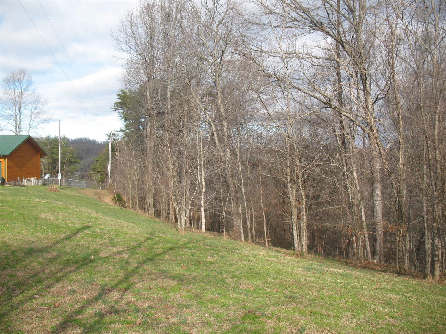 2102 Marydale Road Manchester, KY 40962 - Photo 12 of 37 Listing Photo