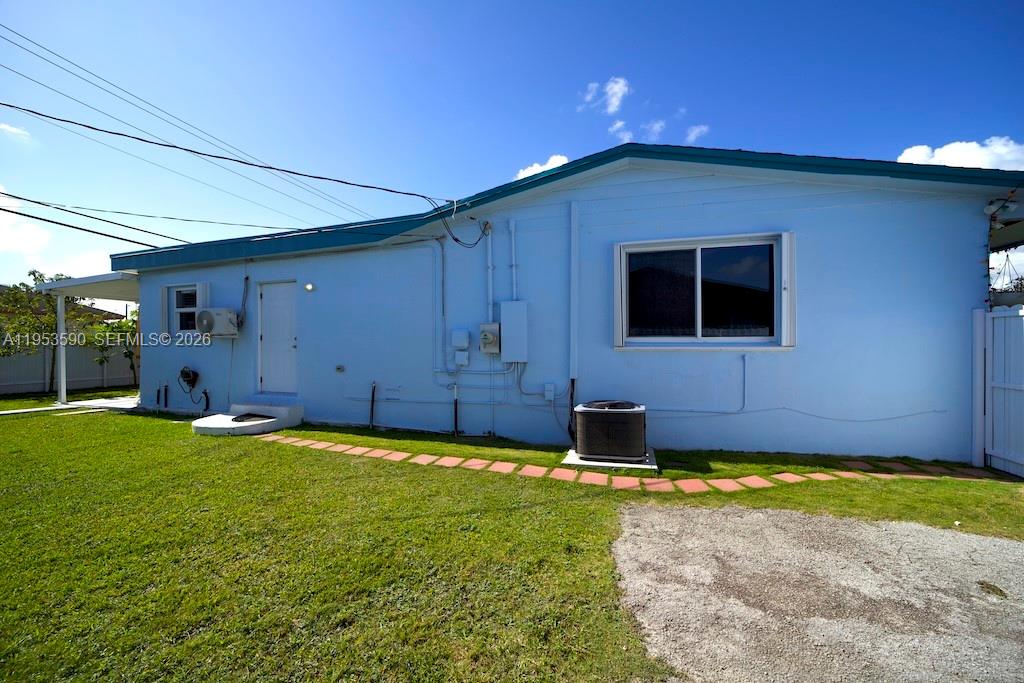 10910 Southwest 217th Terrace Miami, FL 33170 - Photo 17 of 31