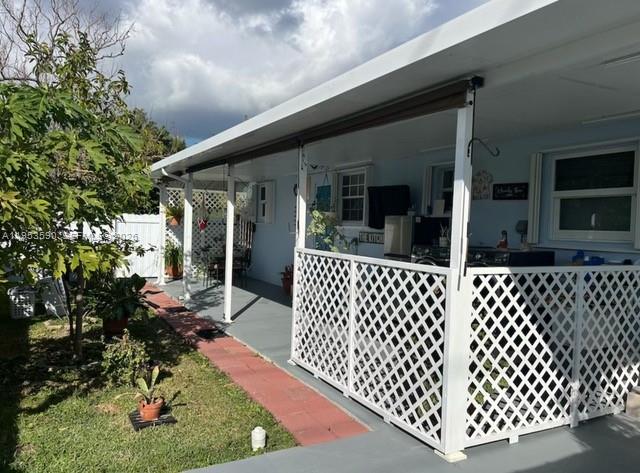 10910 Southwest 217th Terrace Miami, FL 33170 - Photo 27 of 31