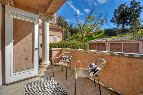 $665,000 | 3575 Cameo Drive, Unit 43, Oceanside, CA 92056