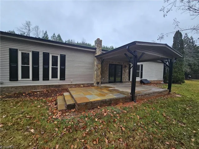 $524,900 | 301 Crouse Mountain Lane, Lexington, NC 27292