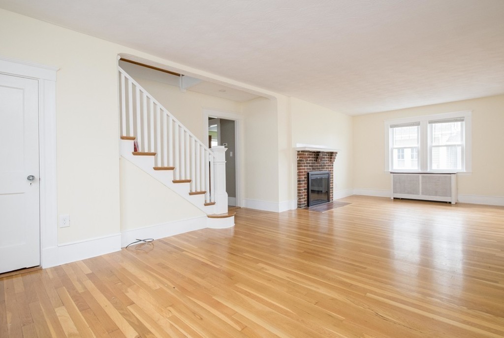 7 Clements Road Waltham, MA 02453 - Photo 9 of 29 Gallery Image 9