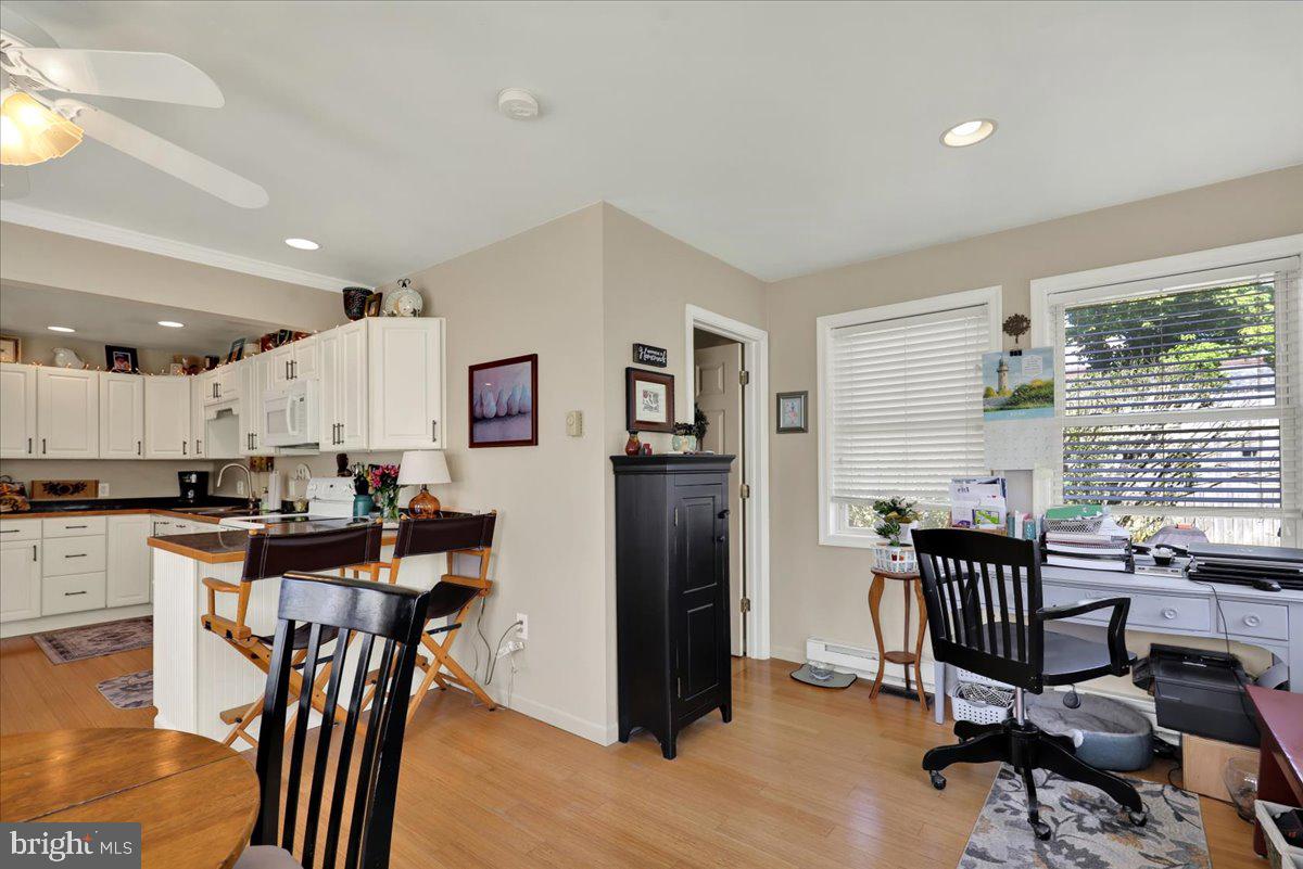 307 Summit Avenue Reading, PA 19607 - Photo 12 of 25 Bright and inviting open layout.