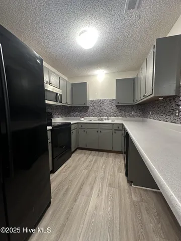 $1,000 | 147 Marlene Drive, Jacksonville, NC 28546