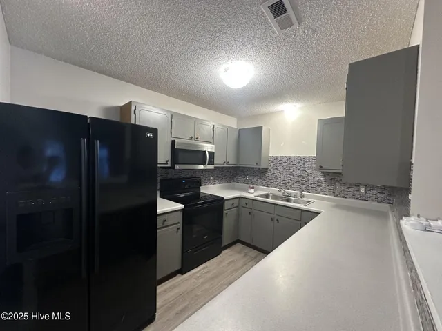 $1,000 | 147 Marlene Drive, Jacksonville, NC 28546