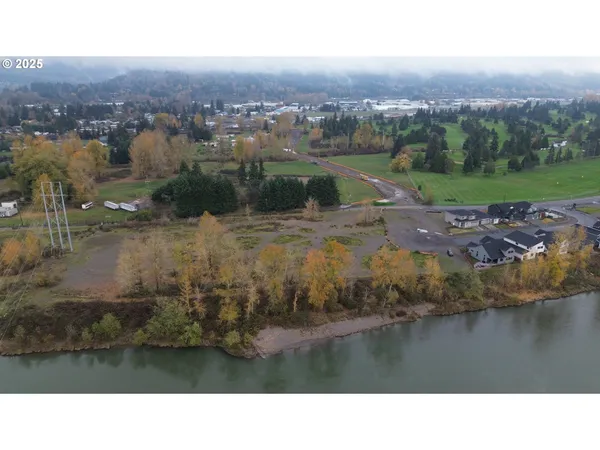 $2,400,000 | South River Road, Kelso, WA 98626