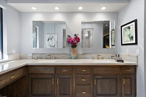 $899,900 | 1184 Smoke River Way, Sacramento, CA 95831