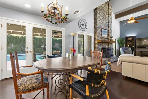 $899,900 | 1184 Smoke River Way, Sacramento, CA 95831