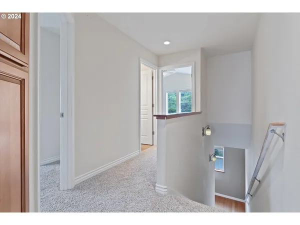 $897,000 | 1933 Southwest Coast Avenue, Lincoln City, OR 97367
