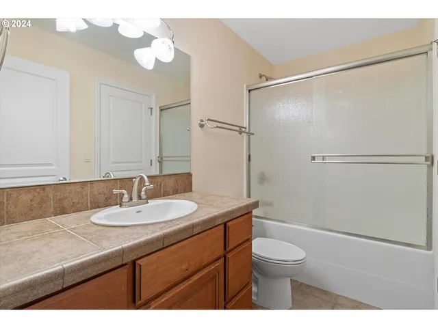 $897,000 | 1933 Southwest Coast Avenue, Lincoln City, OR 97367